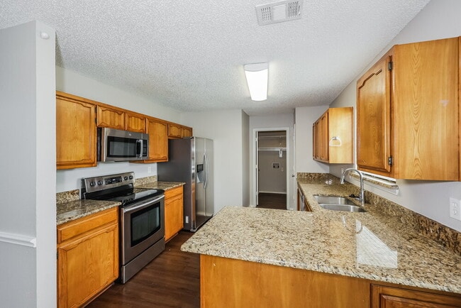 Building Photo - 1824 Island View Dr