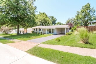Building Photo - 11091 Saxonhall Dr