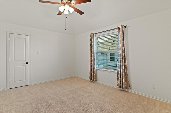 Building Photo - 1611 McMaster Ln