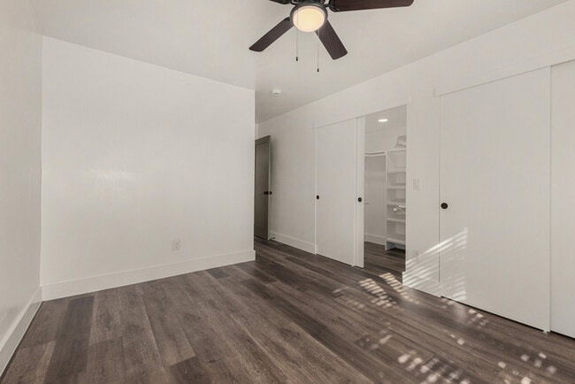 Building Photo - Modern 3-Bed, 2-Bath Home in Downtown Phoenix with Private Yard & Fire Pit