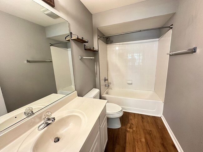 Building Photo - 2212 Waterleaf Ct