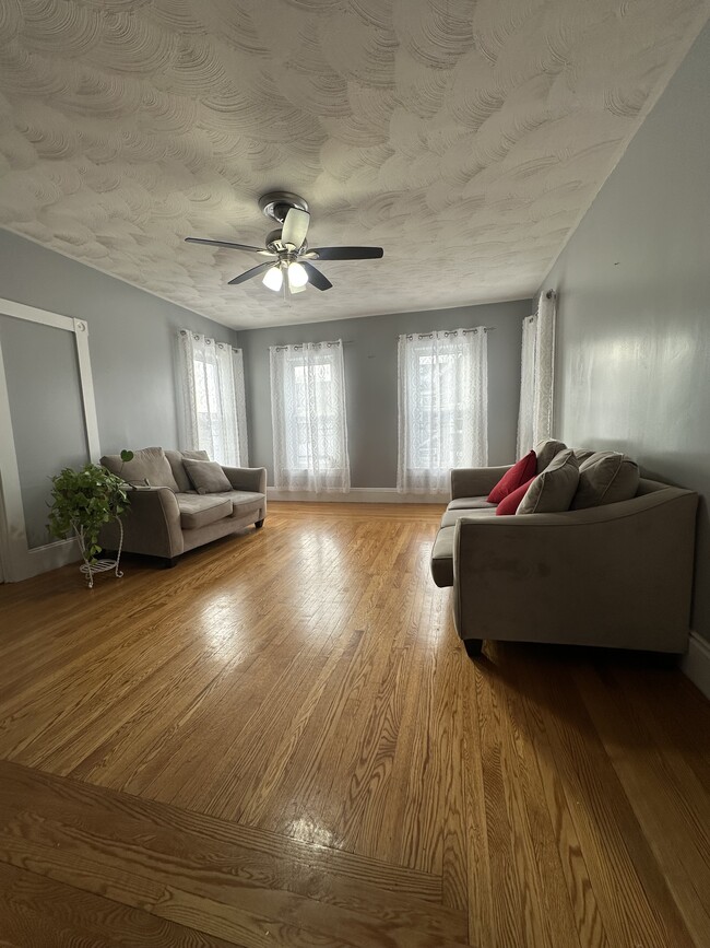 Building Photo - 20 Berkeley St