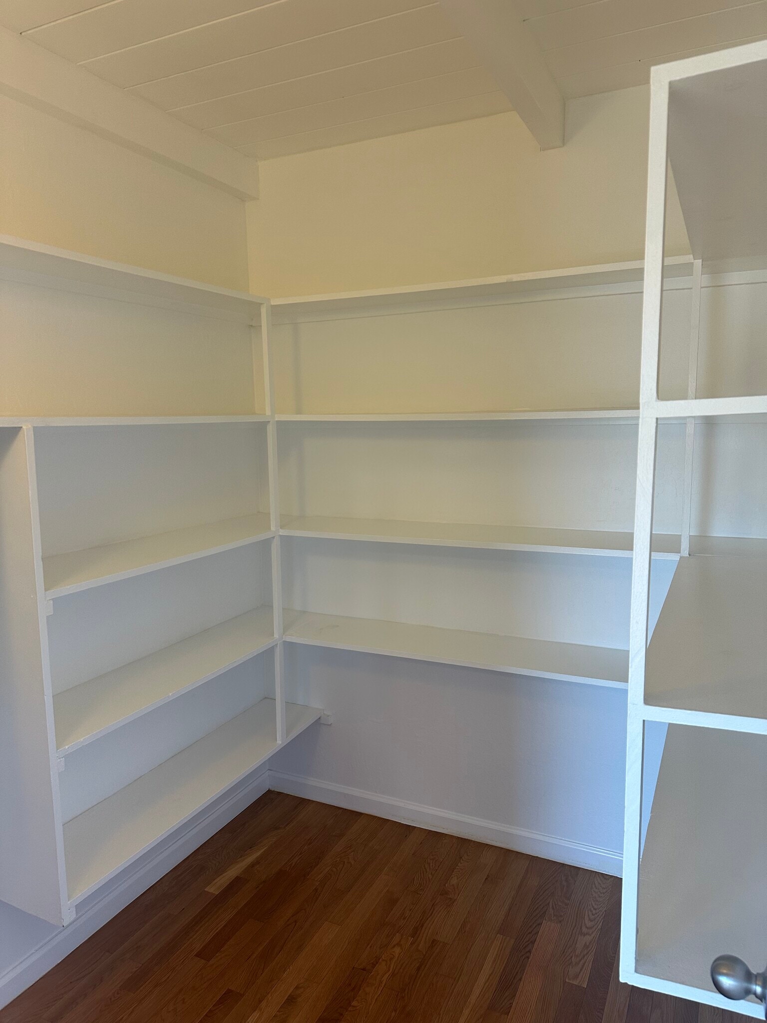 Building Photo - 18 Pepper Way