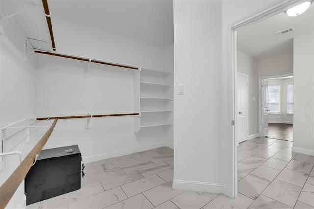 Building Photo - 810 Acadia Ct