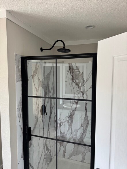 Building Photo - 312 Patriot Ln