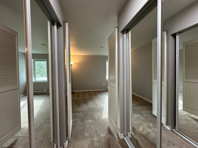 Building Photo - 2bd/1ba Bothell Condo