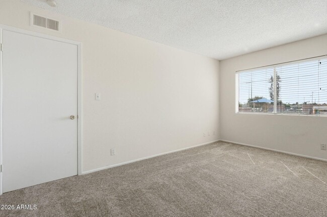 Building Photo - 1500 W Rio Salado Pkwy