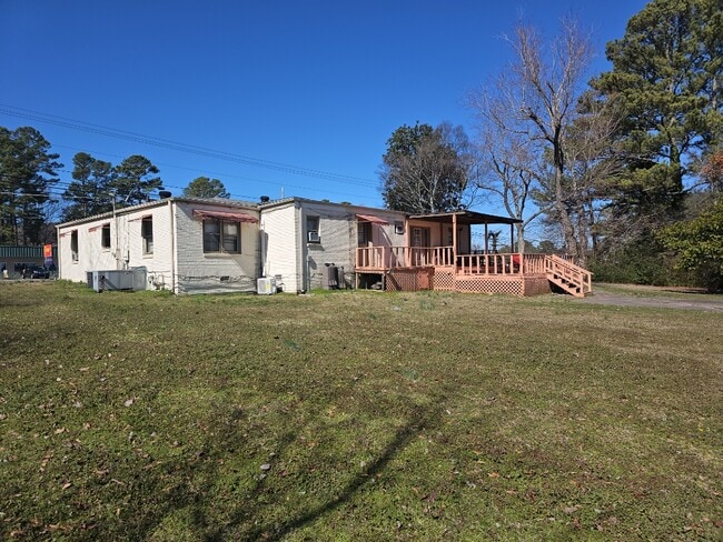 Building Photo - 1595 Slaughter Rd
