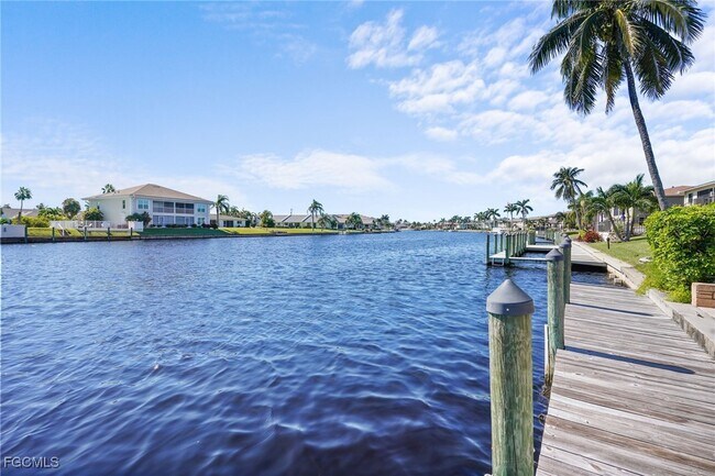 Building Photo - 517 SE 43rd St