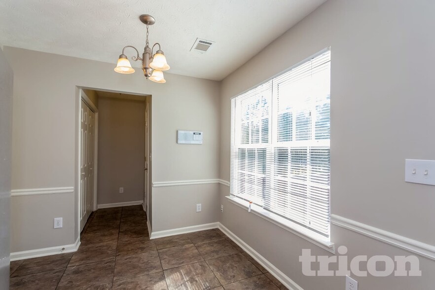 Building Photo - 4177 Shoreside Cir SW