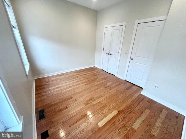 Building Photo - 1269 N Dover St