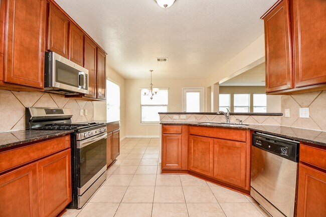 Building Photo - 10439 Lauren Creek Dr