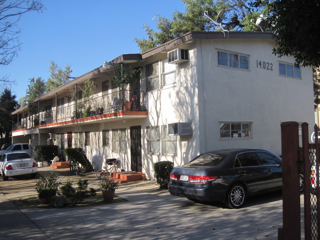 Primary Photo - 14020-14022 Foothill Blvd