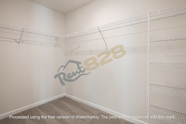 Building Photo - 96 Farmwood Ln