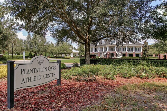 Building Photo - Single-Story OakLeaf Plantation Home Near Shopping, Schools and Recreation