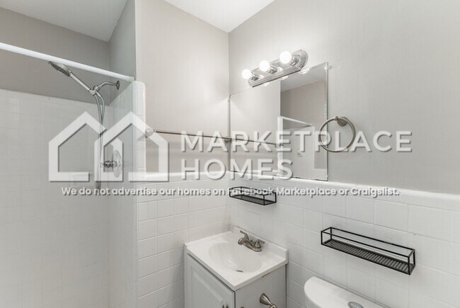 Building Photo - 6517 Marsh Ave NW