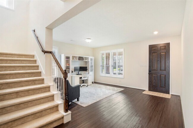 Building Photo - 20810 Oak Preserve Dr