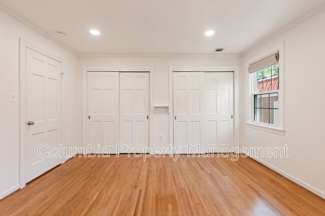 Building Photo - 706 6th St SW