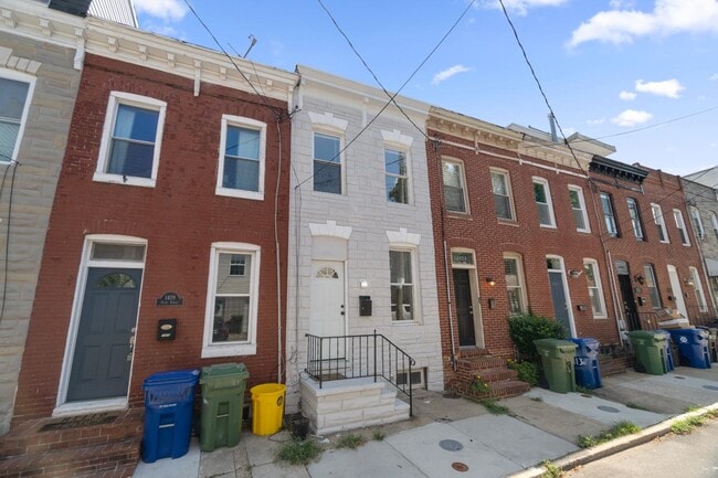 Building Photo - 1411 Olive St