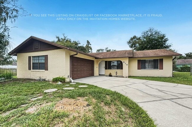 Building Photo - 819 Centerwood Ct