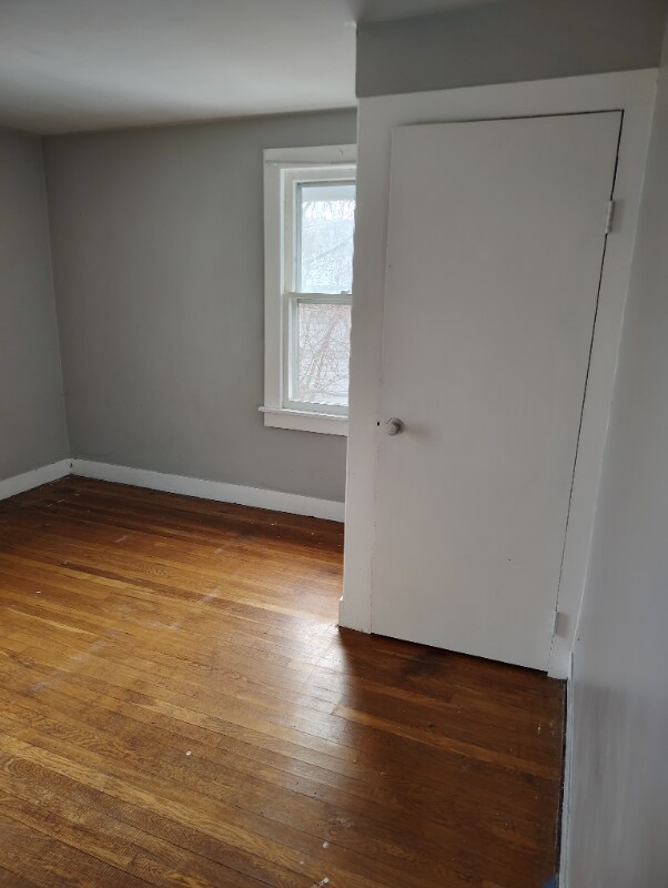 Building Photo - 67 St Charles St