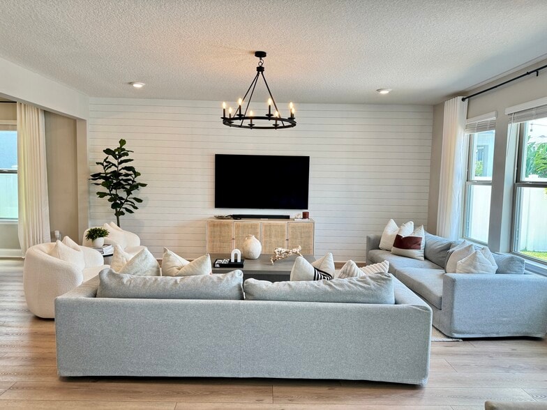 Building Photo - 9268 Juniper Moss Cir
