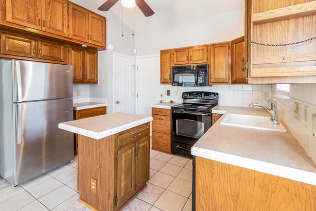 Building Photo - 104 Monsarret Ln
