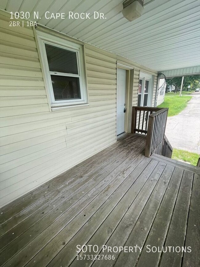 Building Photo - 1030 N Cape Rock Dr