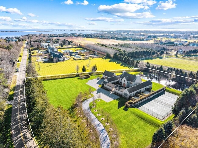 Building Photo - 110 Rose Hill Rd