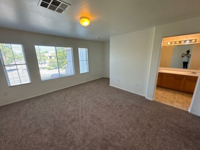 Building Photo - 3925 W Maldonado Rd