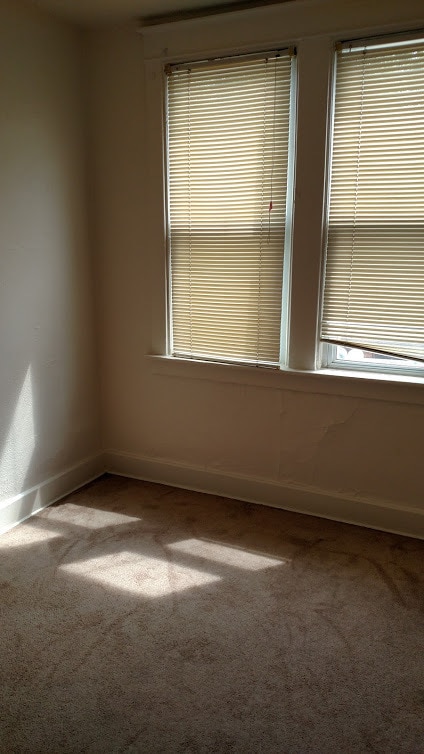 Building Photo - Great 1st Floor Duplex in Shadyside!