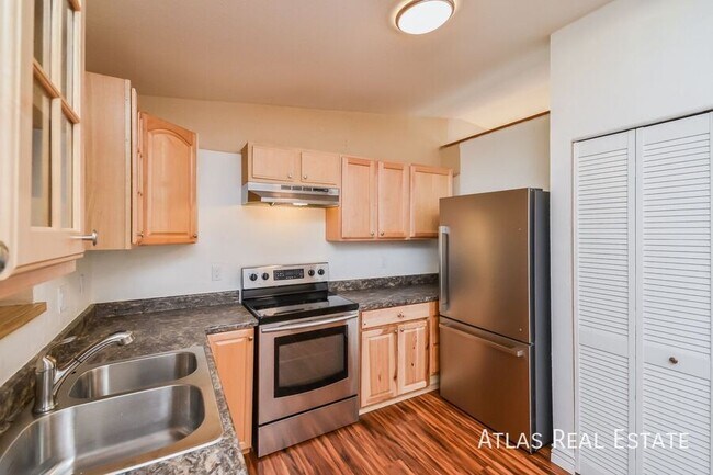 Building Photo - 3444 Hunterwood Dr