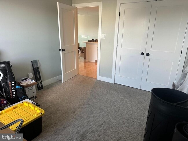 Building Photo - 9 Wagon Wheel Rd