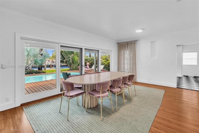 Building Photo - 924 Belle Meade Island Dr