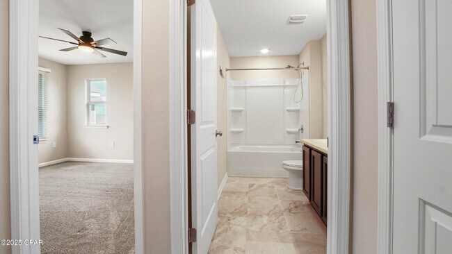 Building Photo - 7115 Shimano Way
