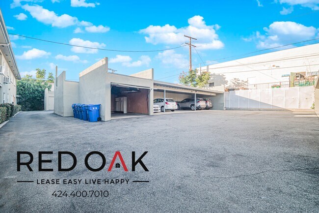 Building Photo - 2243 Merton Ave