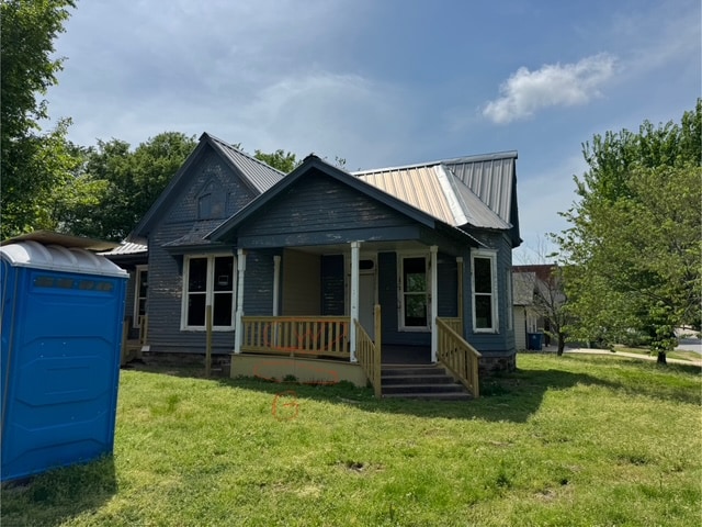 Primary Photo - 102 W Texas St