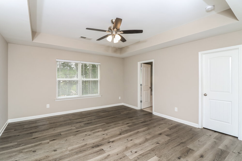 Building Photo - 634 Fieldcrest Dr