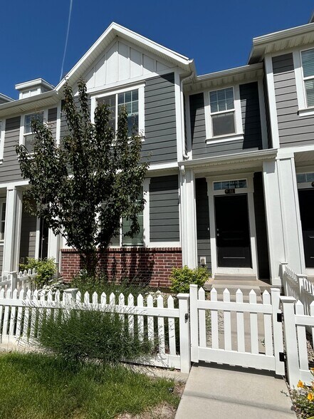 Building Photo - 81 N Orch Dr