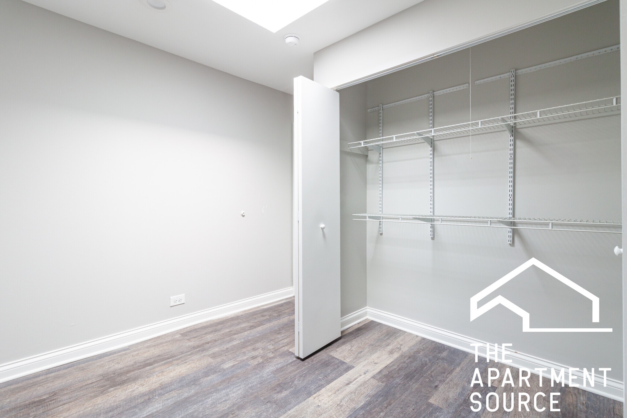 Building Photo - 737 W Gordon Ter