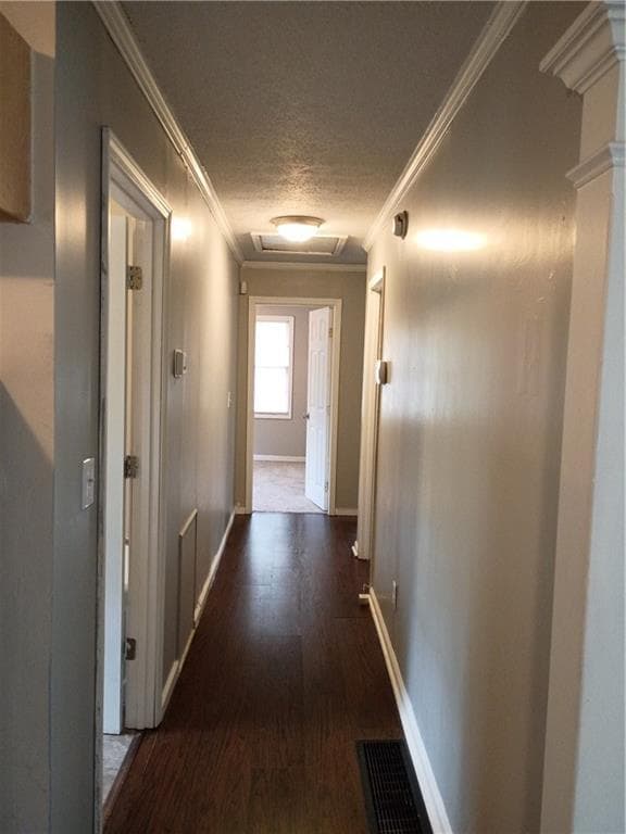 Building Photo - 8 Carver Rd