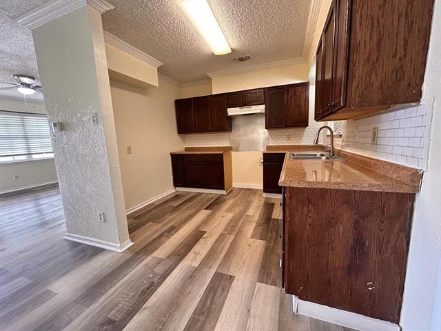 Building Photo - 3601 Aloha Cir