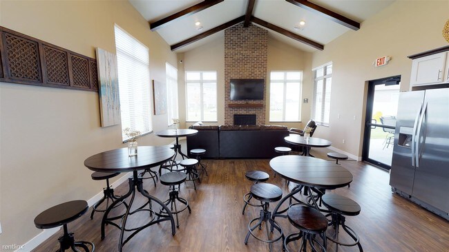 2 br, 2 bath - Stonemill Pond Apartments - 2 br, 2 bath  - Stonemill Pond Apartments