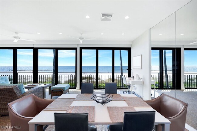 Building Photo - 2211 Gulf Shore Blvd N