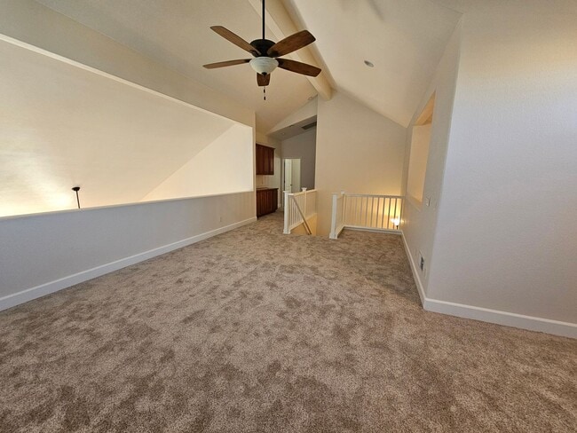 Building Photo - Beautiful Executive Home In Gated Community