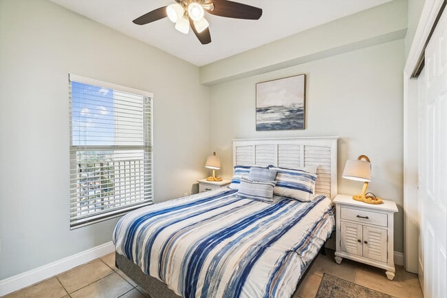 Building Photo - 8715 Surf Dr