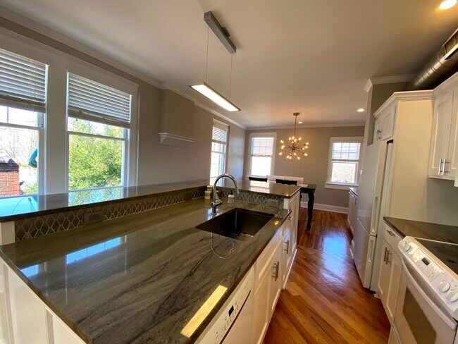 Huge counter and island! - 116 E Council St