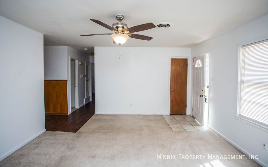 Building Photo - 5432 6th St