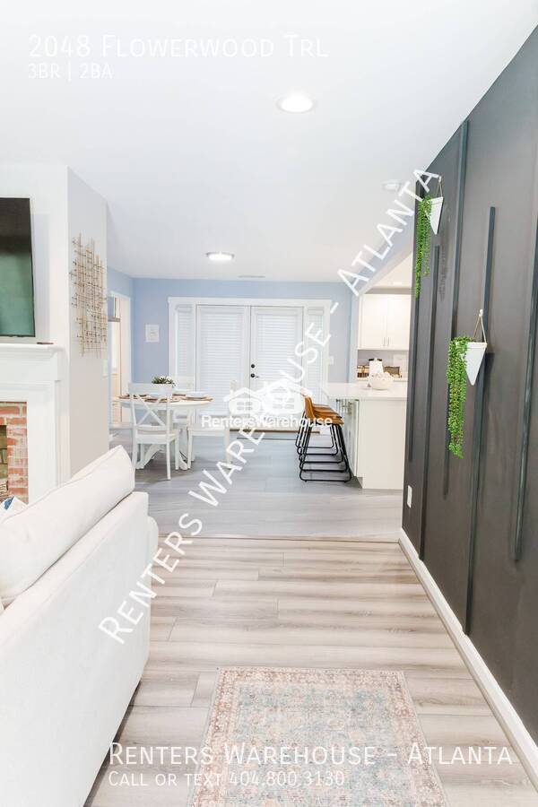 Building Photo - 2048 Flowerwood Trail