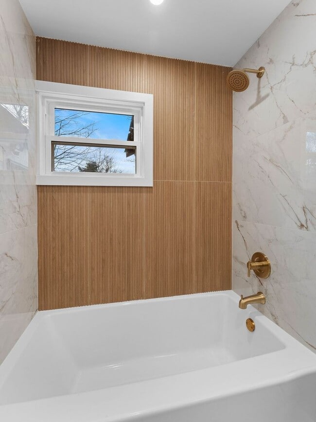 Building Photo - Secluded & Stunning: Move-In Ready 3-Bedroom Home with Bonus Rooms & Private Yard